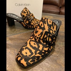 Calvin Klein Women's Dacy Mule, Size 6.5